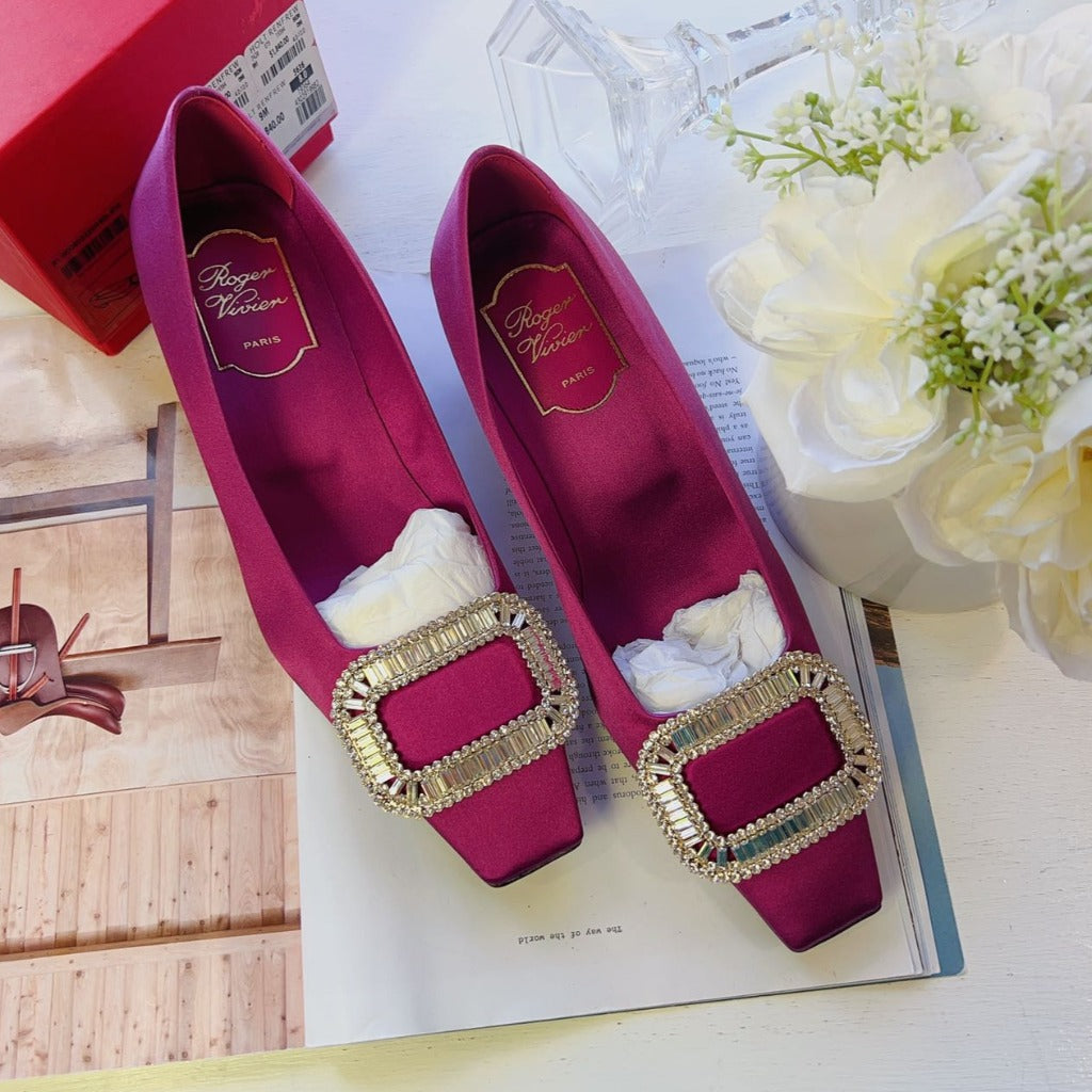 Roger Vivier Satin Crystal Embellishments Pumps Size38