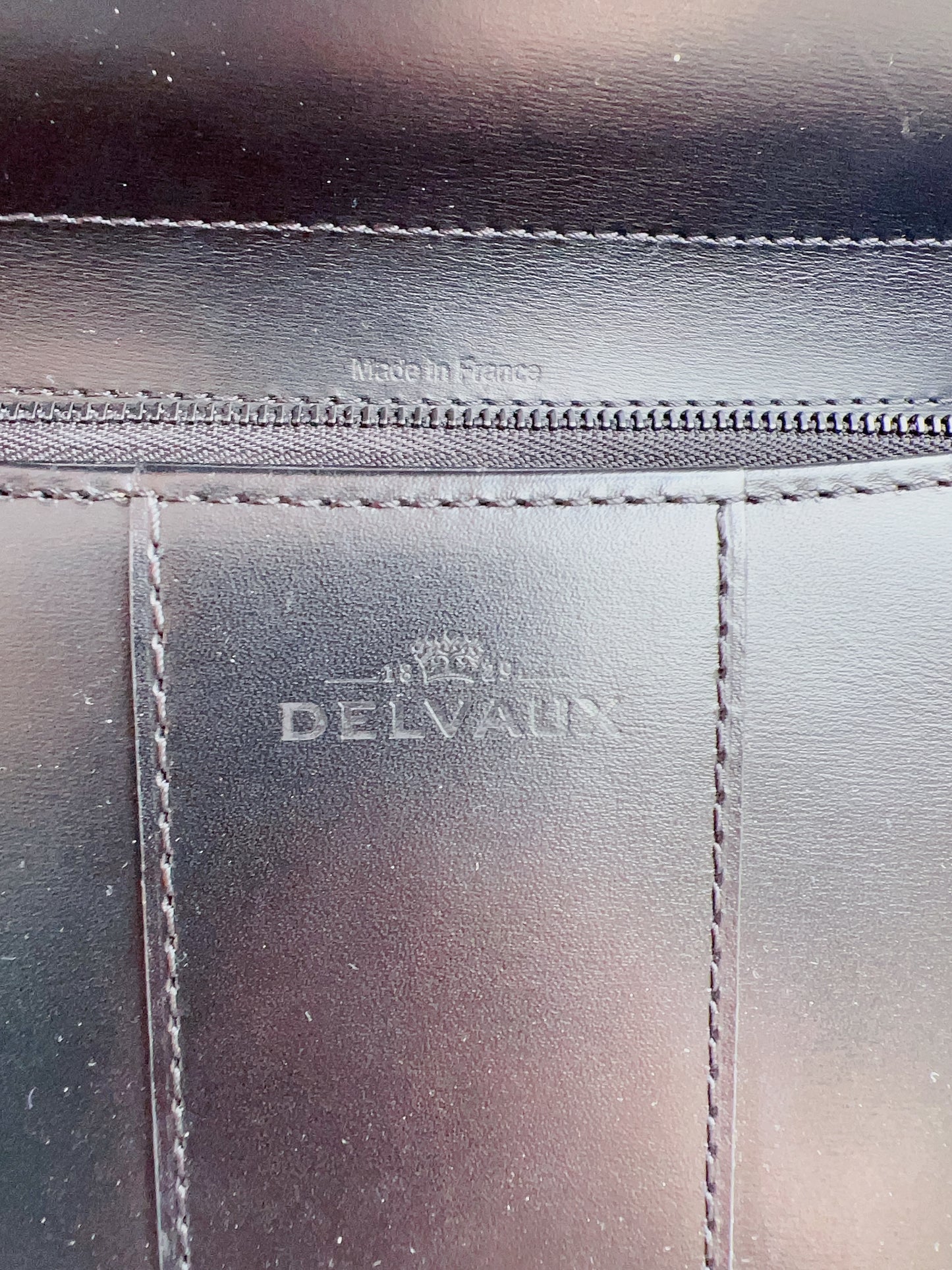Dalvalix Box Calfskin MM Brillant Satchel Black