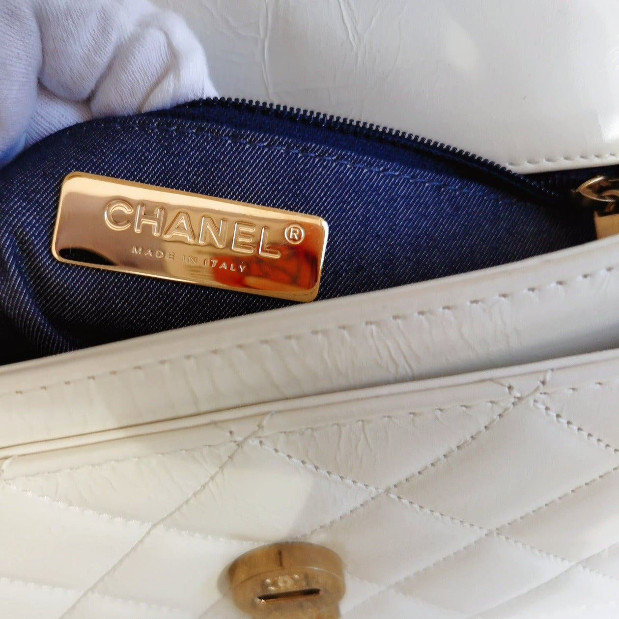 CHANEL Crinkled Calfskin Rope Flap White