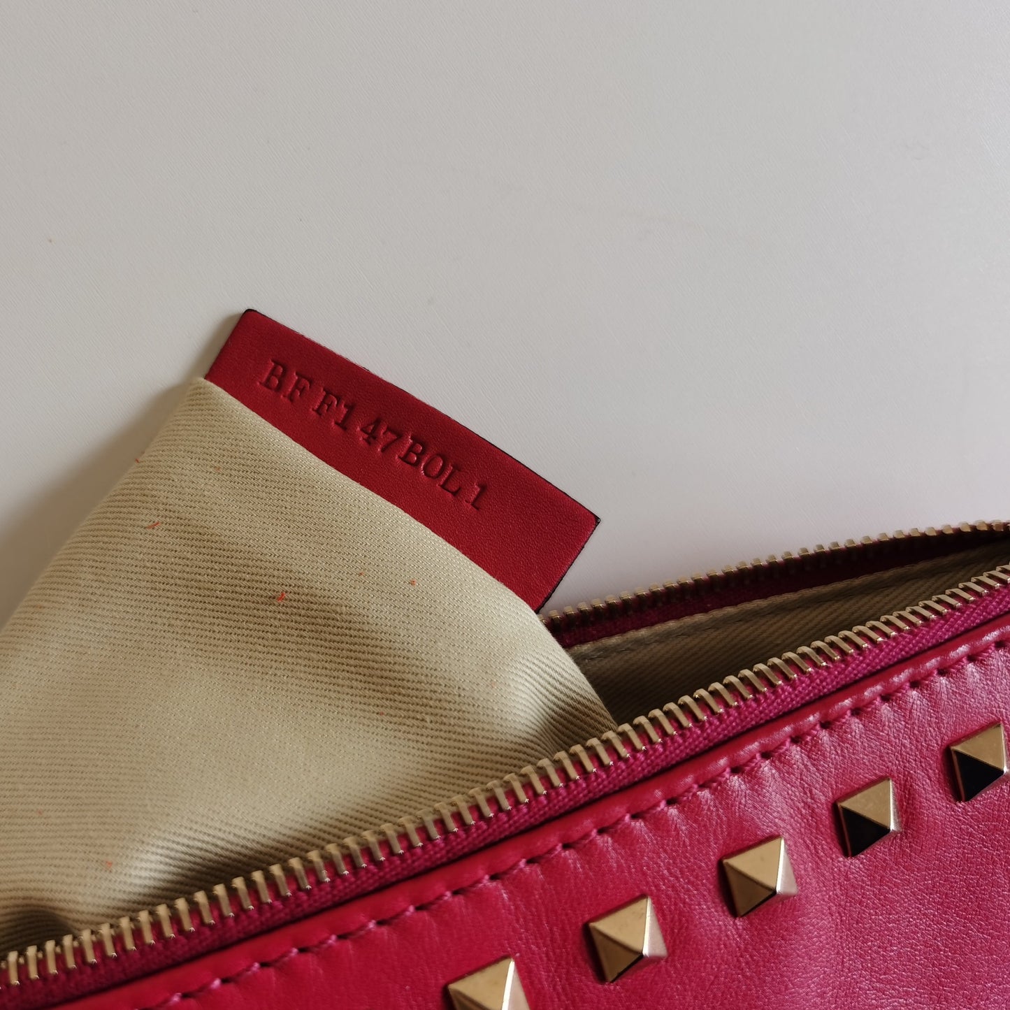 Valentino Rock studs Clutch - luxhub.ca