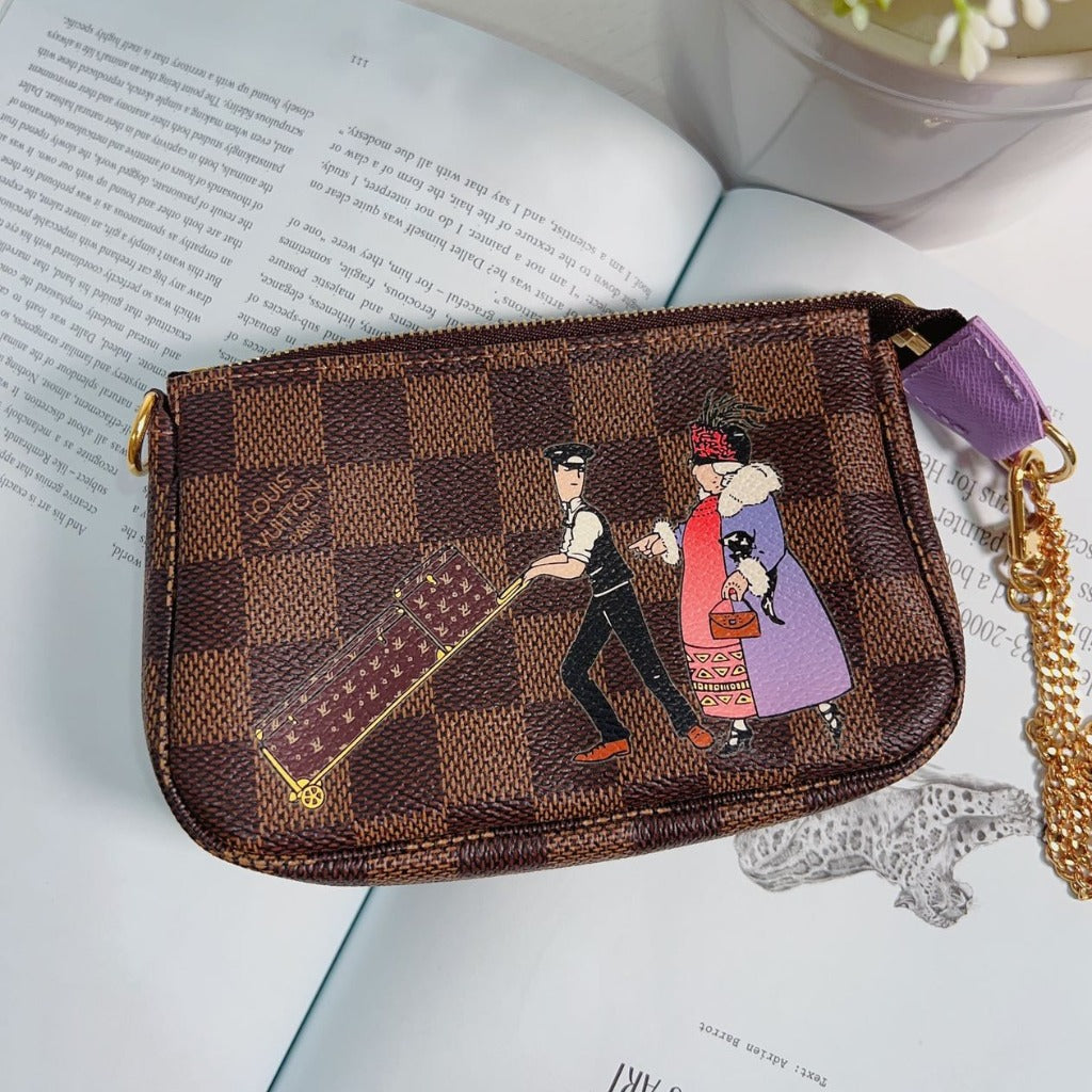 Louis Vuitton Mini Pochette Accessories –
