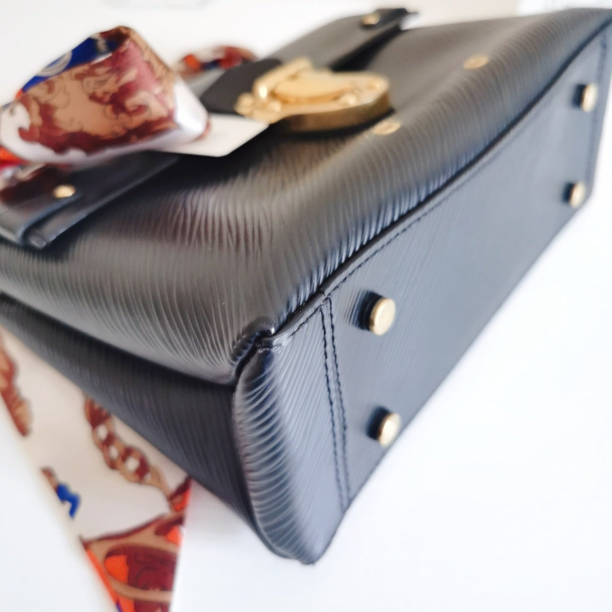 Louis Vuitton Epi One Handle Flap Bag PM Black - luxhub.ca