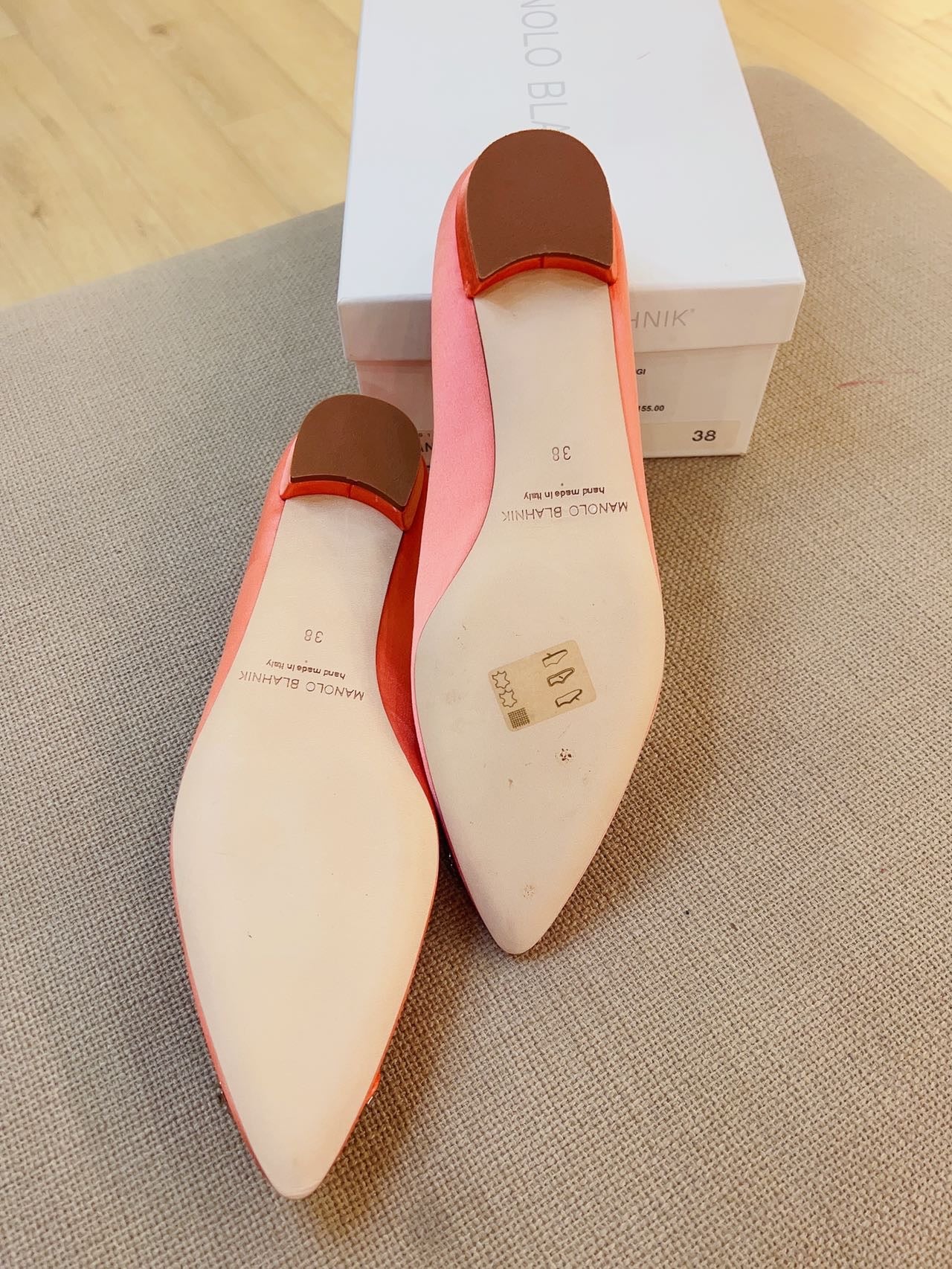 Manolo Blahnik Hangisi Flats