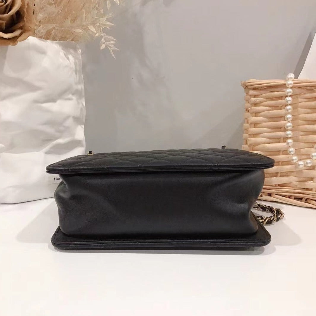Chanel Calfskin Quilted CC Chain Accordion Tote Black Bag - luxhub.ca