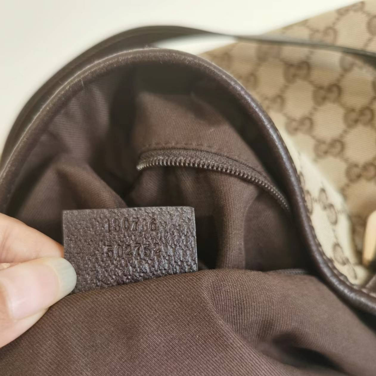 Gucci Abbey Beige Shoulder Bag Dark Brown