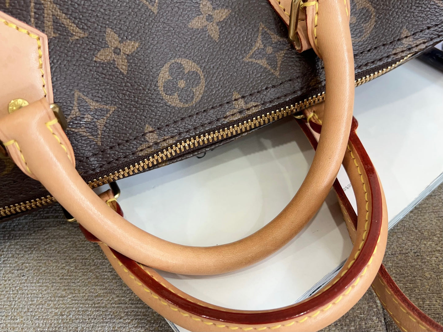 Louis Vuitton Monogram Speedy Bandoulière 30