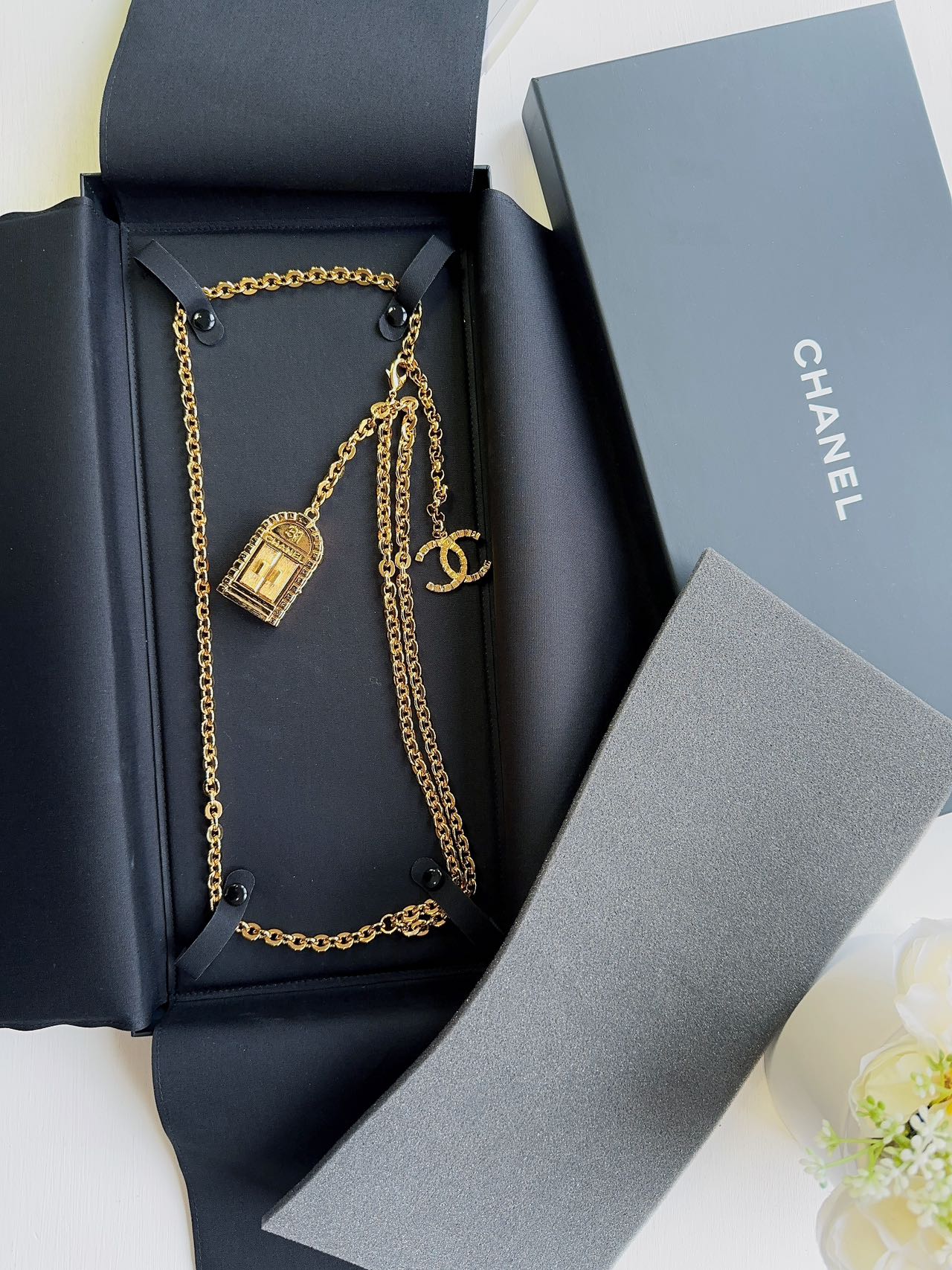 Chanel Belt Chain New