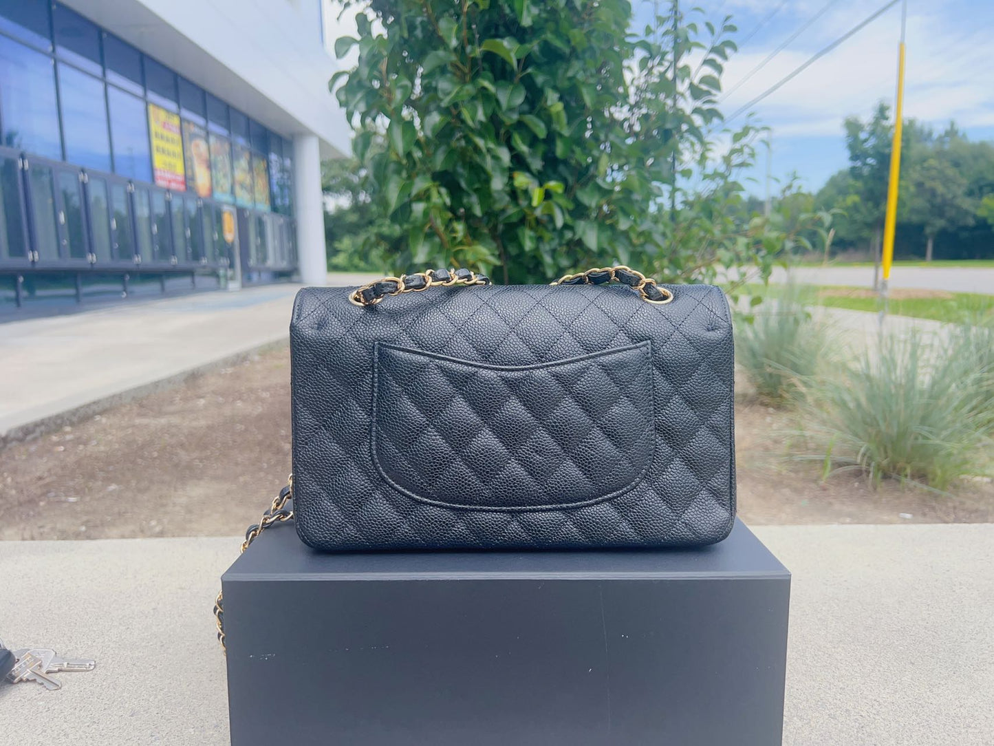 Chanel Caviar Quilted Medium Double Flap Black New