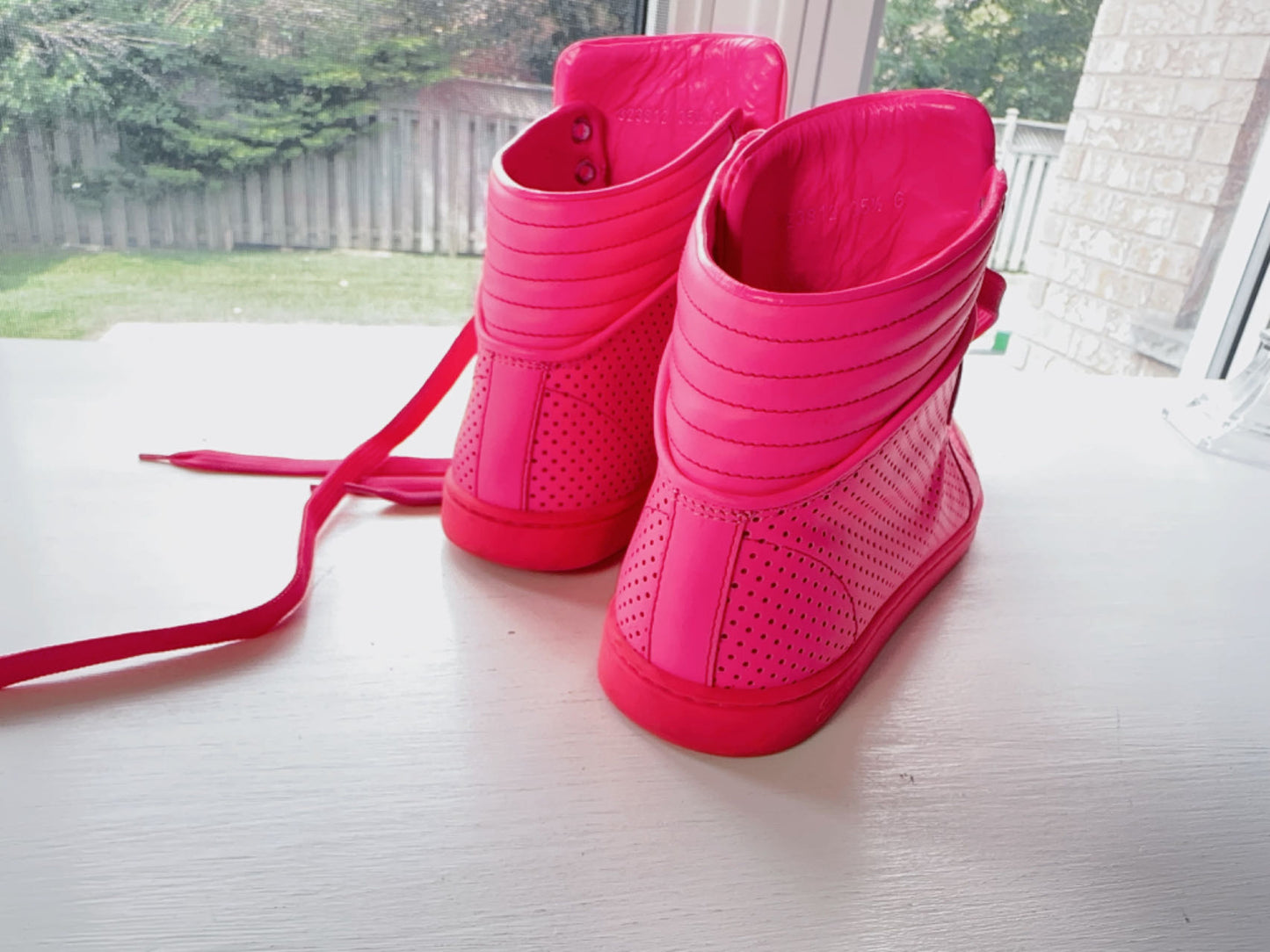 Gucci Neon Pink Leather Interlocking G High Top Sneakers Size 35.5