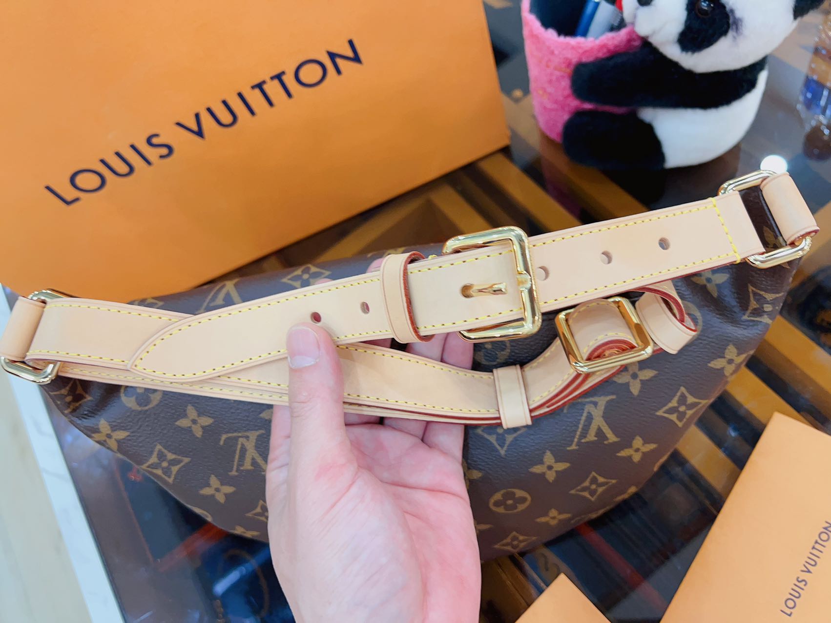 Louis Vuitton Monogram Bum bag - luxhub.ca