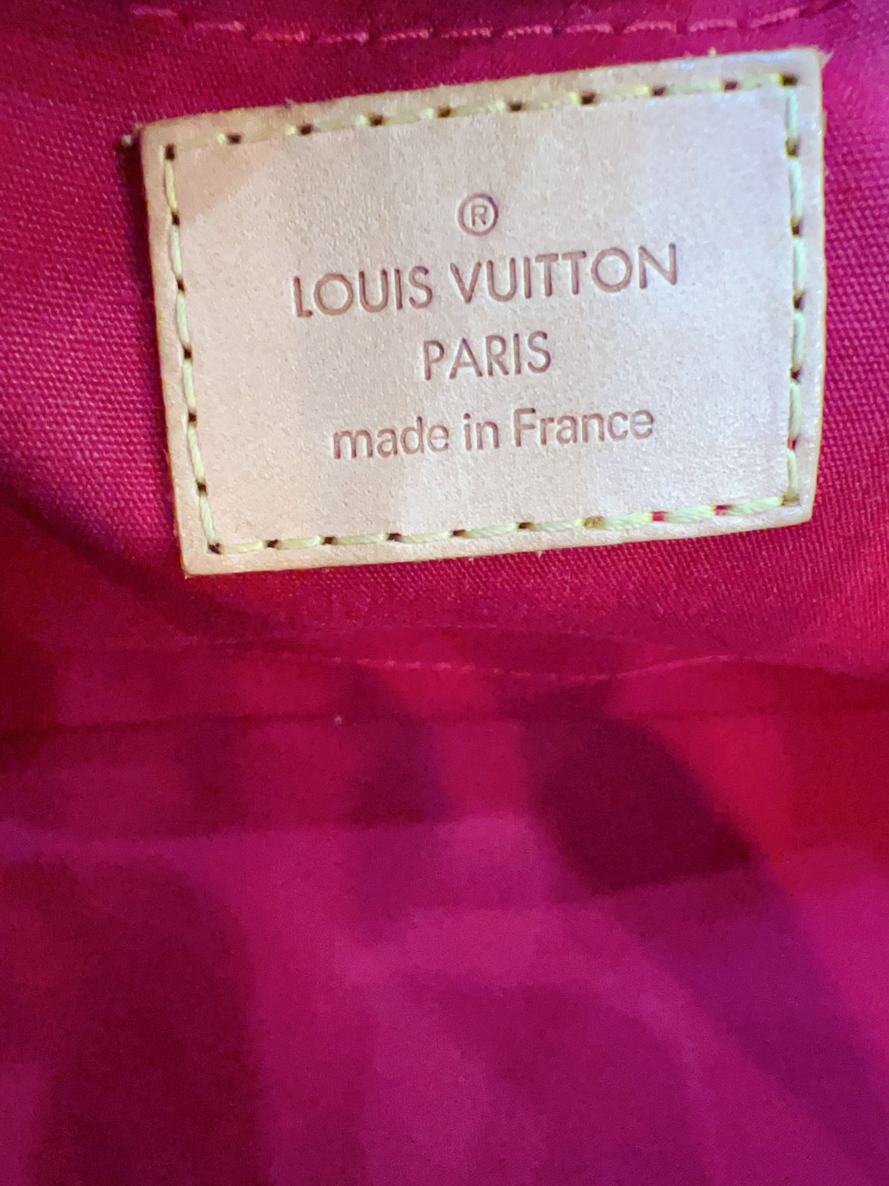 Louis Vuitton Pomme D’amour Monogram Vernis Rosewood Avenue Bag