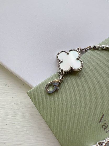 Vintage Alhambra bracelet, 5 motifs 18K White Gold 2023
