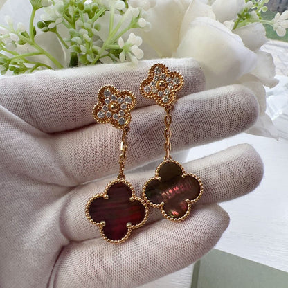 Van Cleef & Arpels Magic Alhambra earrings, 2 motifs