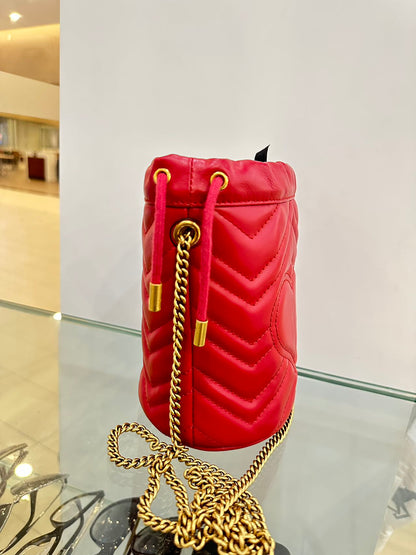 Gucci GG Marmont Mini Bucket Bag Red