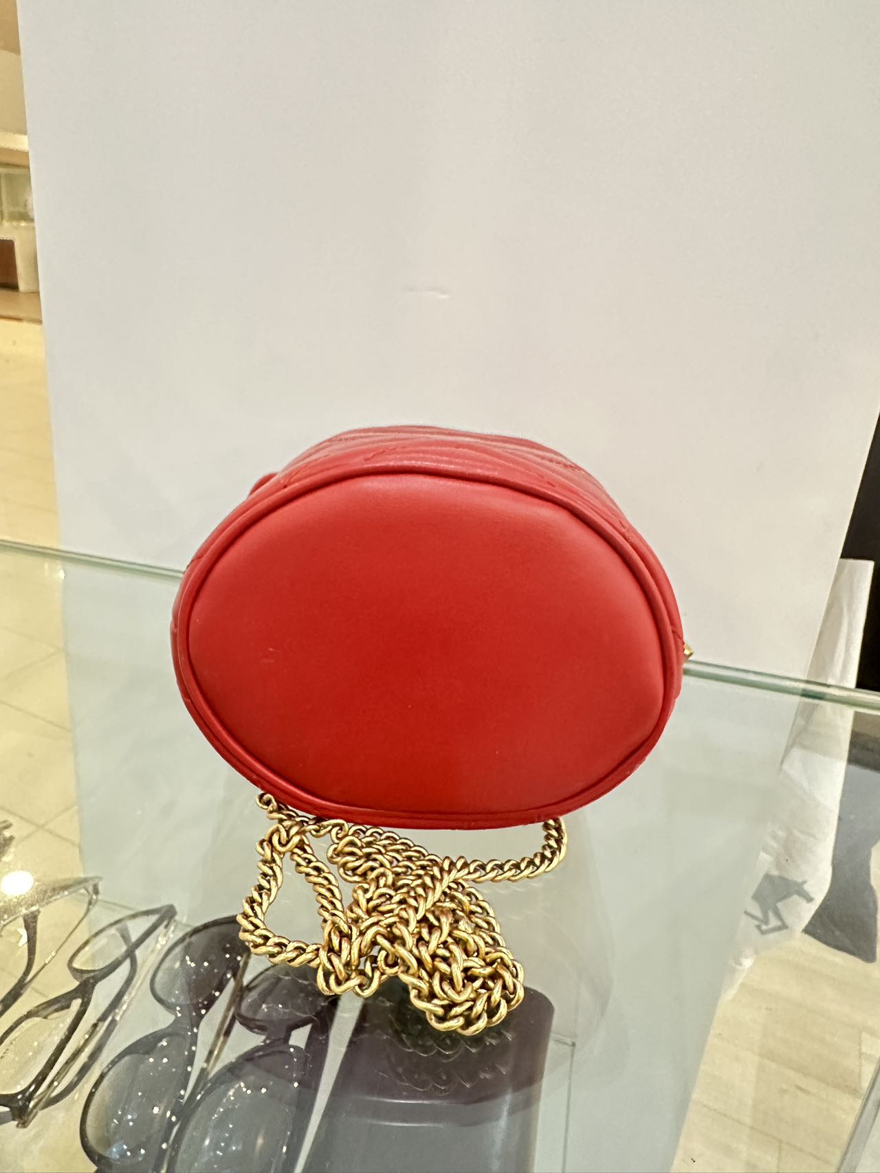 Gucci GG Marmont Mini Bucket Bag Red