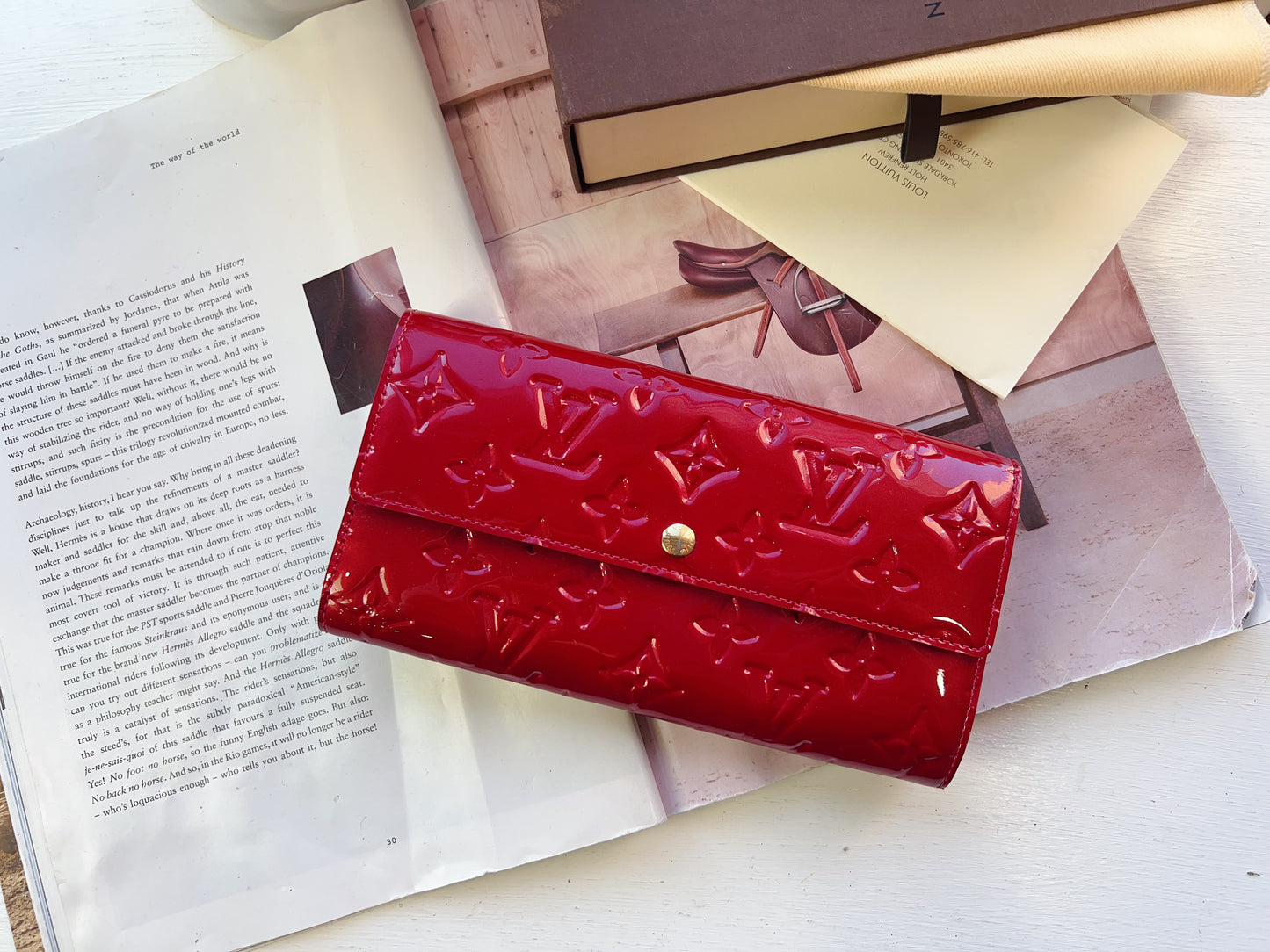 Louis Vuitton Monogram Reverse Vernis Patent Leather Sarah Wallet