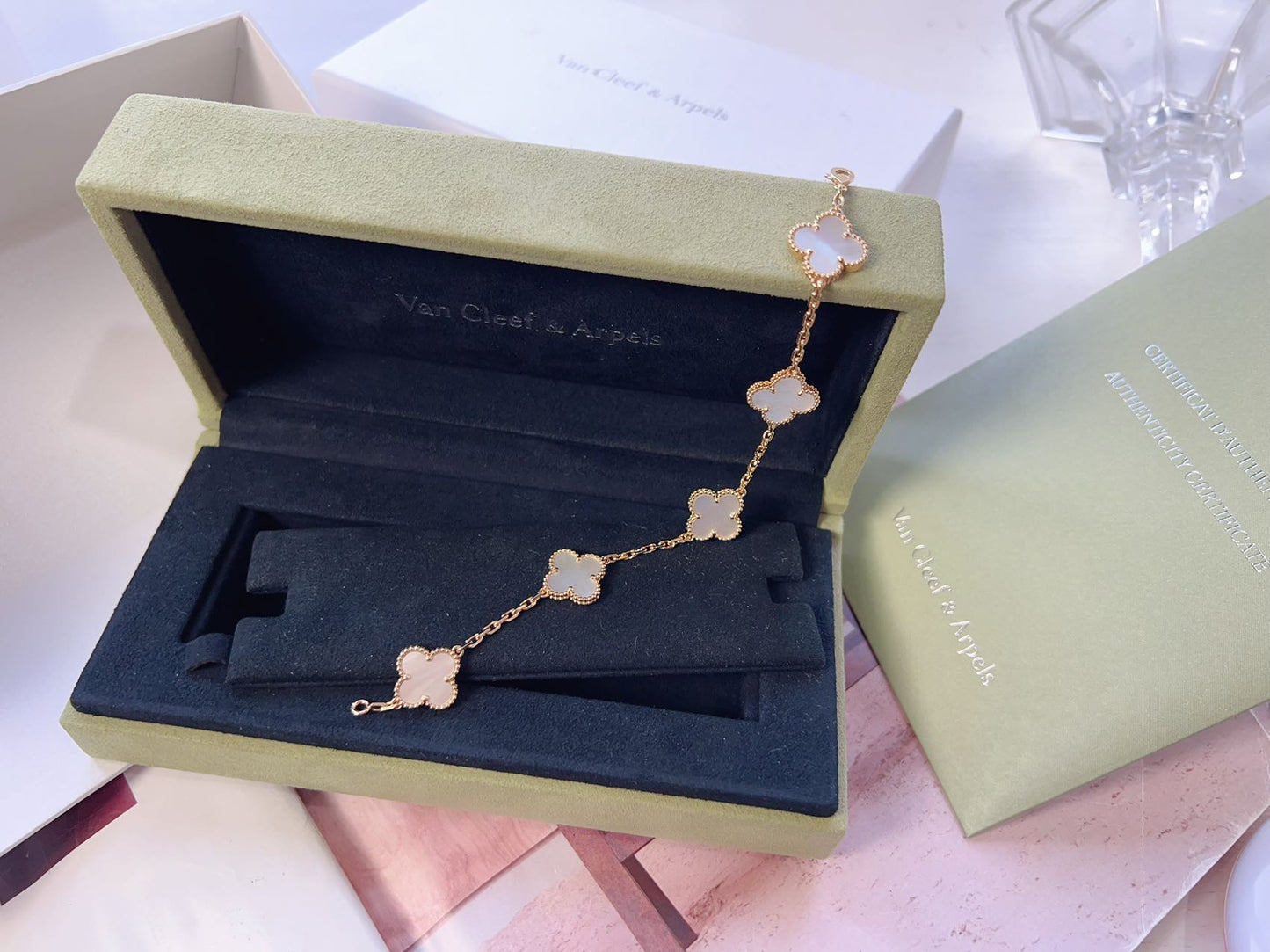 Van Cleef & Arpels New Mother Of Pearl Vintage Alhambra Bracelet 5 Motifs2023