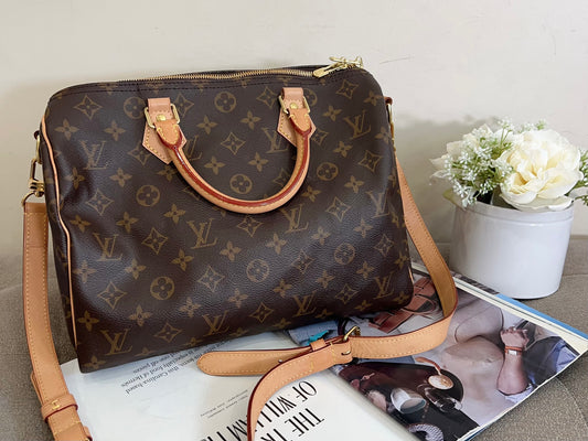 Louis Vuitton Monogram Speedy Bandoulière 30