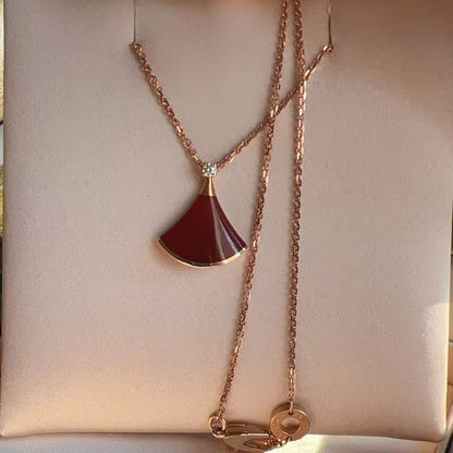 Bvlgari Divas' Dream Carnelian Diamond 18K Rose Gold Necklace