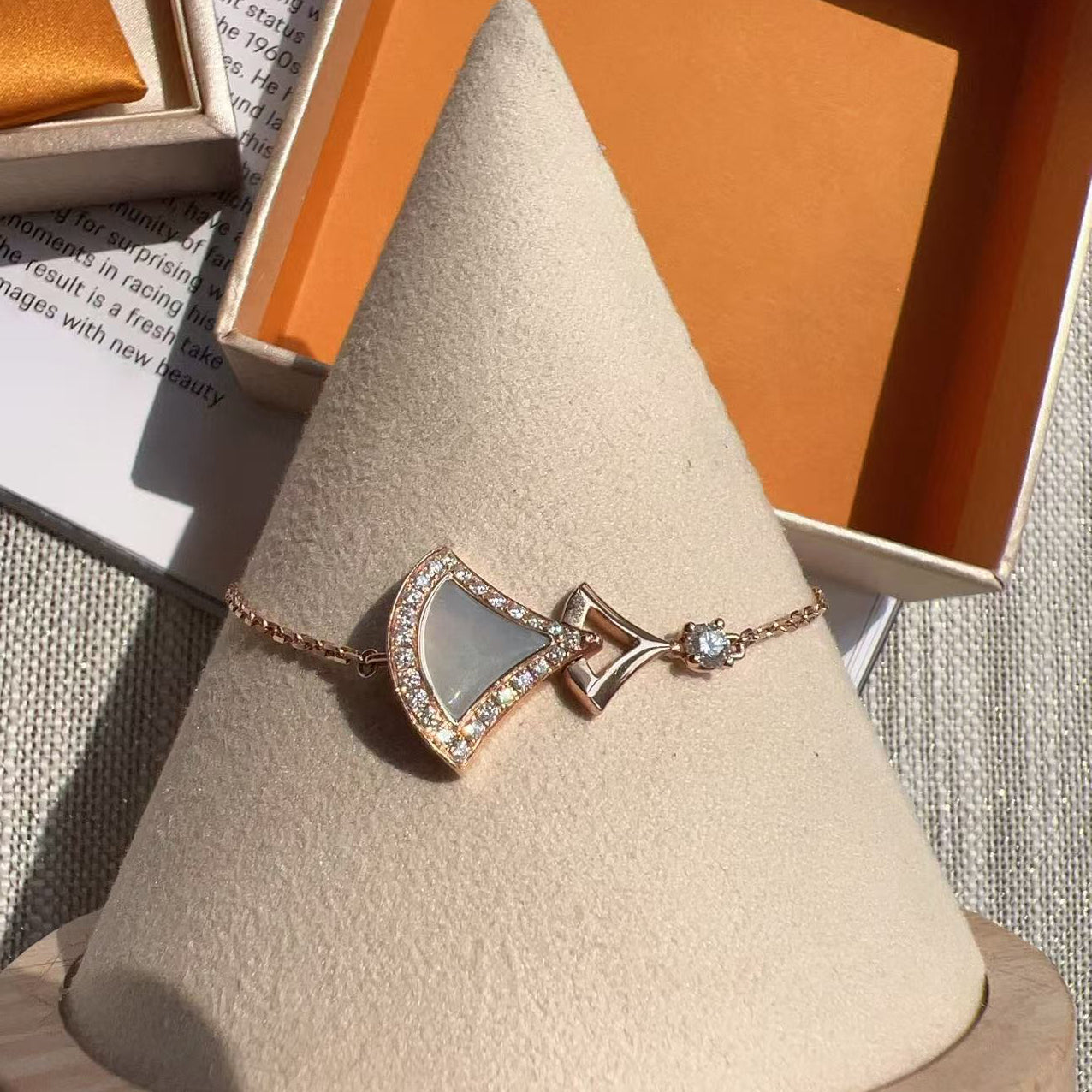 Bvlgari Rose Gold, Diamond and Mother-of-Pearl Divas' Dream Bracelet