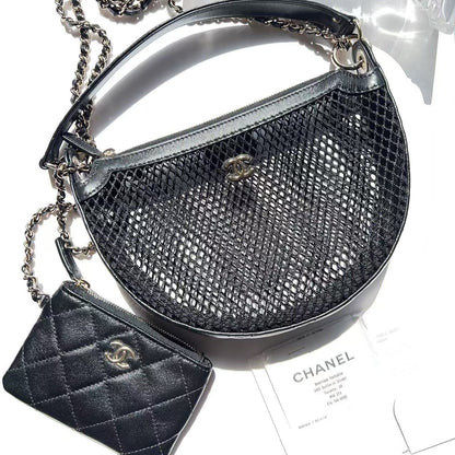 CHANEL CLUTCH WITH CHAIN 2025 BLACK