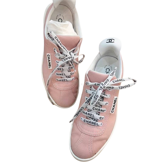 Chanel 19C Weekender Pink Canvas Logo Lace Sneaker Size36