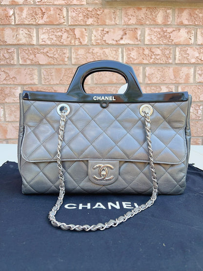 Chanel CC Delivery Tote Quilted Glazed Calfskin Small