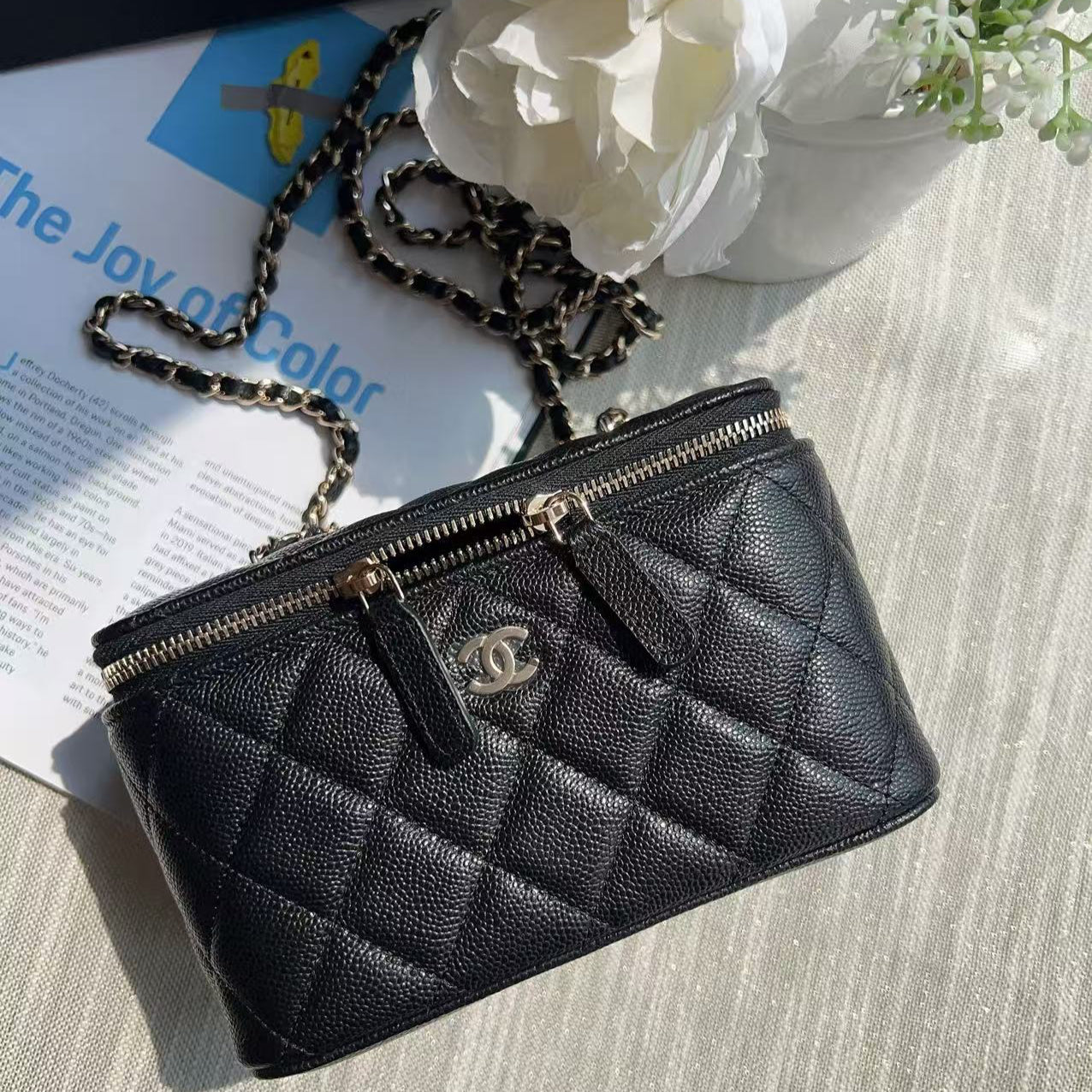 Chanel Caviar Vanity Case with Chain Black