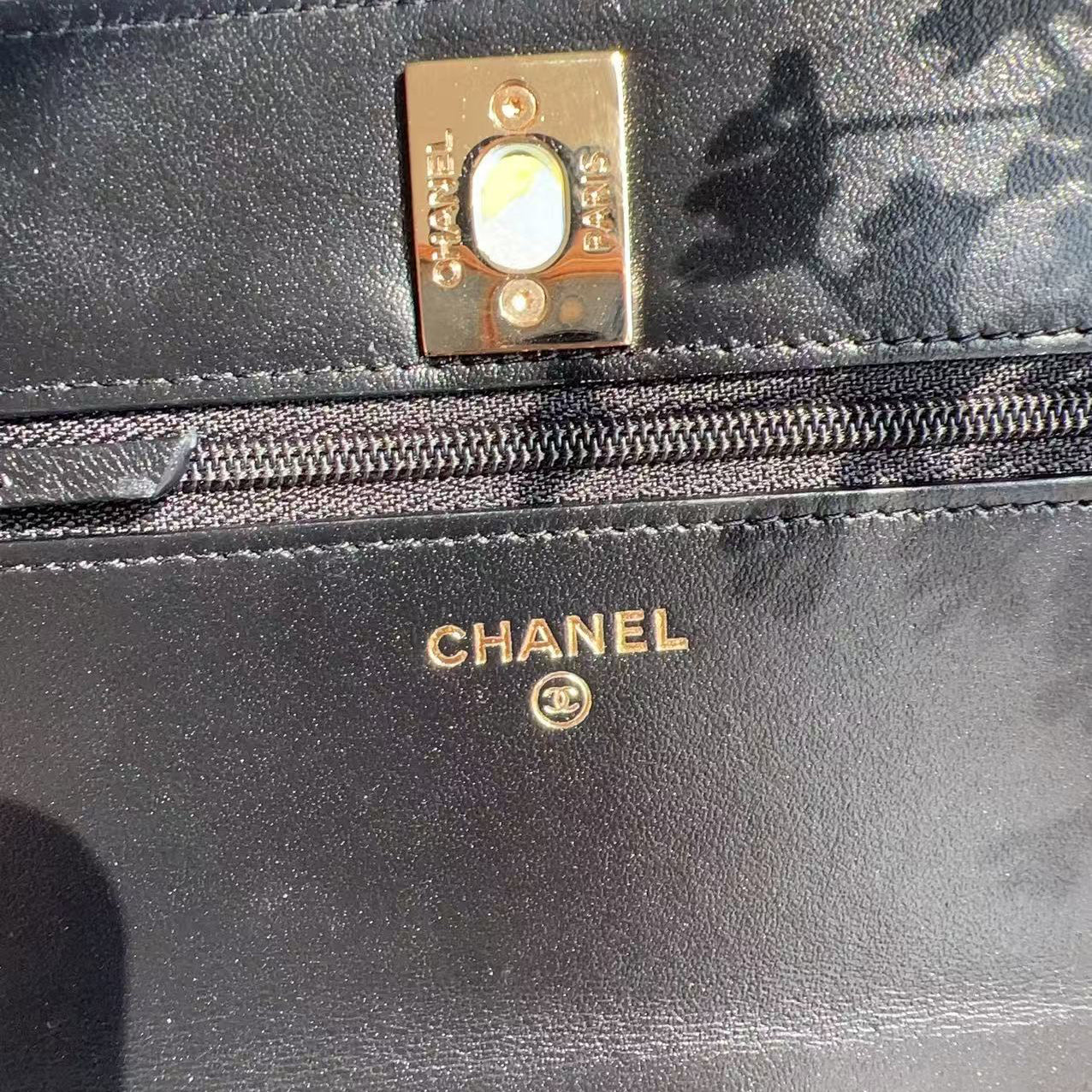 Chanel Crystal Trendy CC Wallet On Chain Black