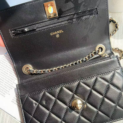 Chanel Crystal Trendy CC Wallet On Chain Black