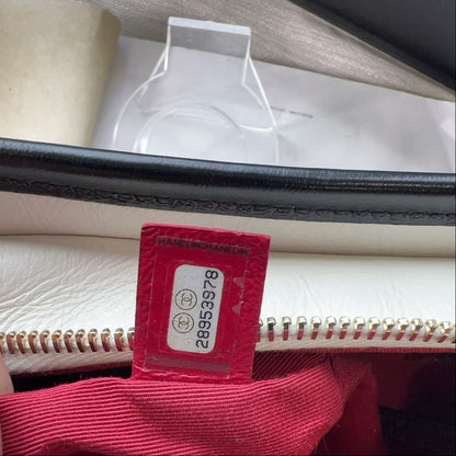 Chanel Gabrielle Hobo Small White Calfskin