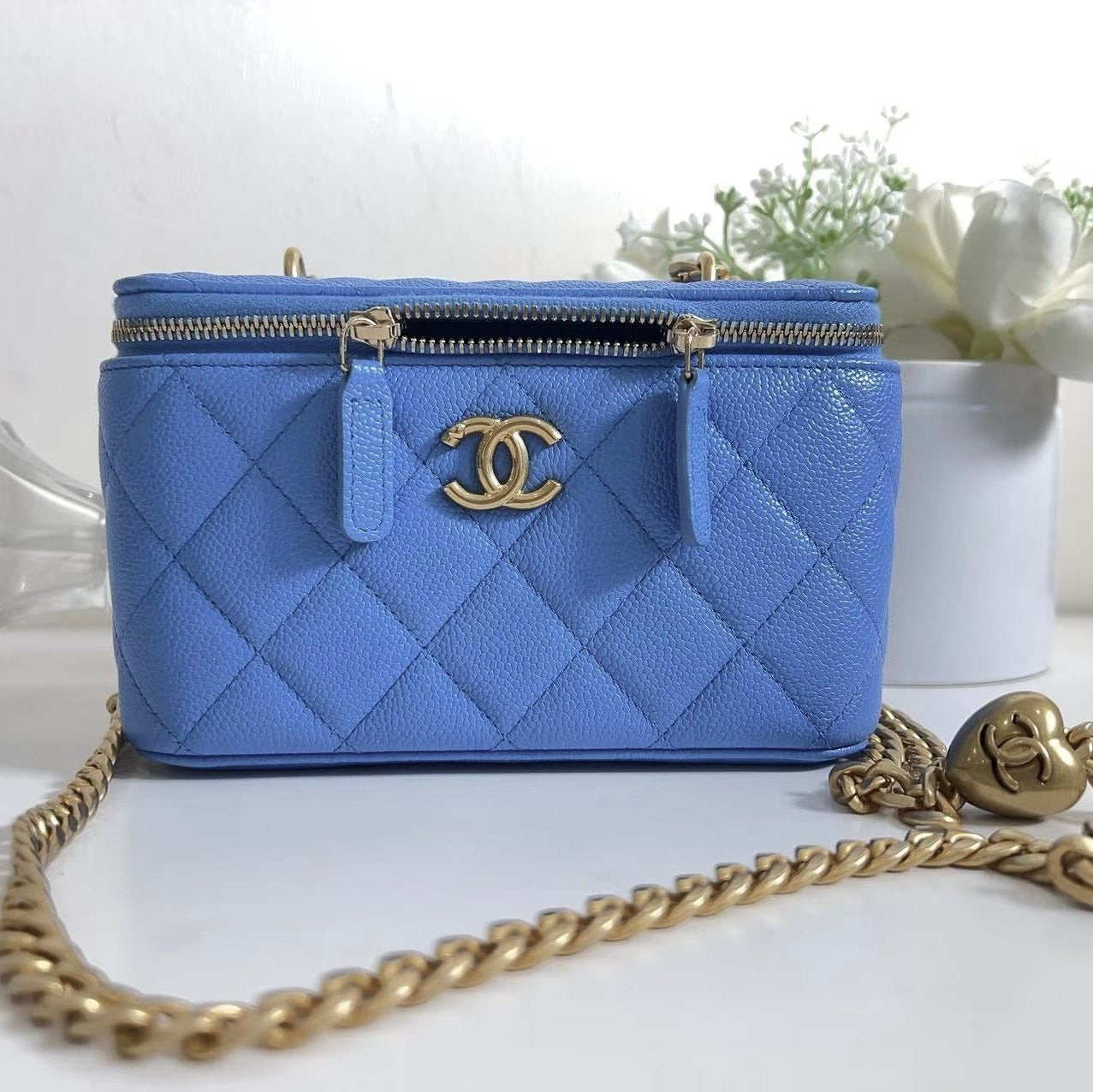 Chanel Vanity with Heart Chain Blue Caviar Aged Gold New