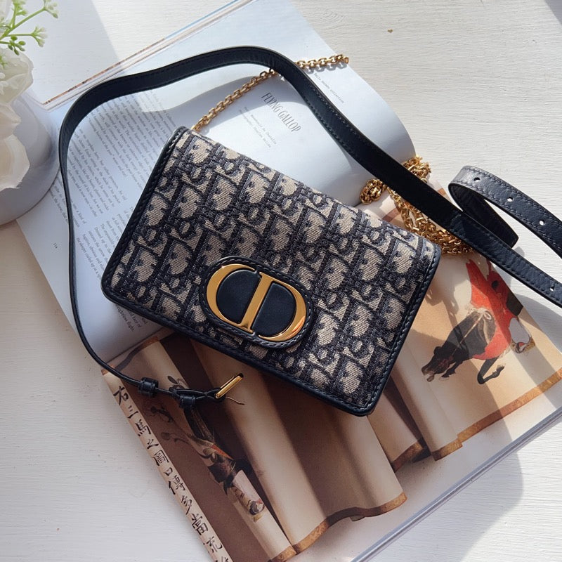 Dior Oblique 30 Montaigne 2-In-1 Pouch Crossbody Chain