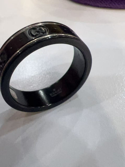 Gucci Icon 18k thin band