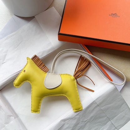 Hermes Rodeo MM Charm in gold/ lime/ craie colours