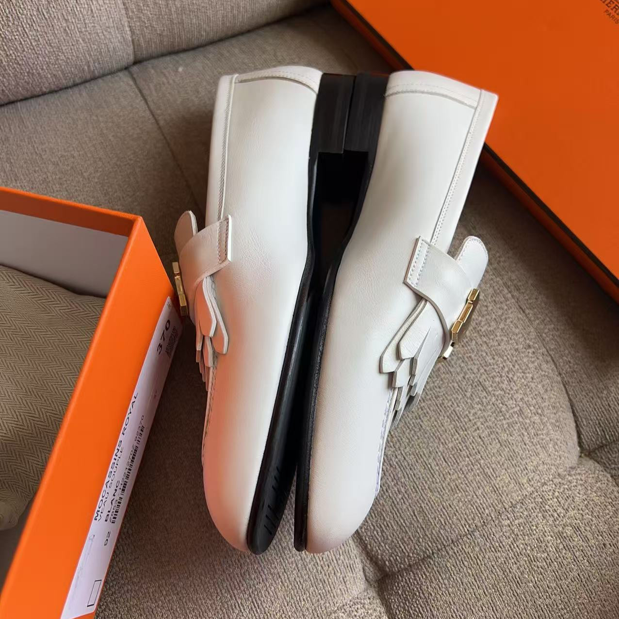 Hermes Royal Loafer White Size37