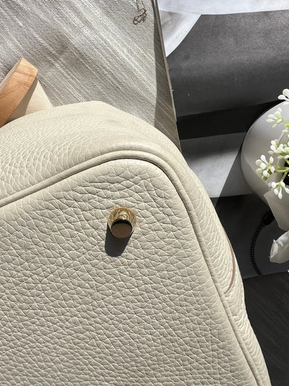 Hermes Taurillon Clemence Picotin Lock 22 MM Beton