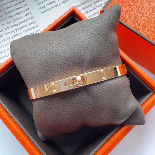 Hermès Kelly Bracelet, small model with 4 diamonds