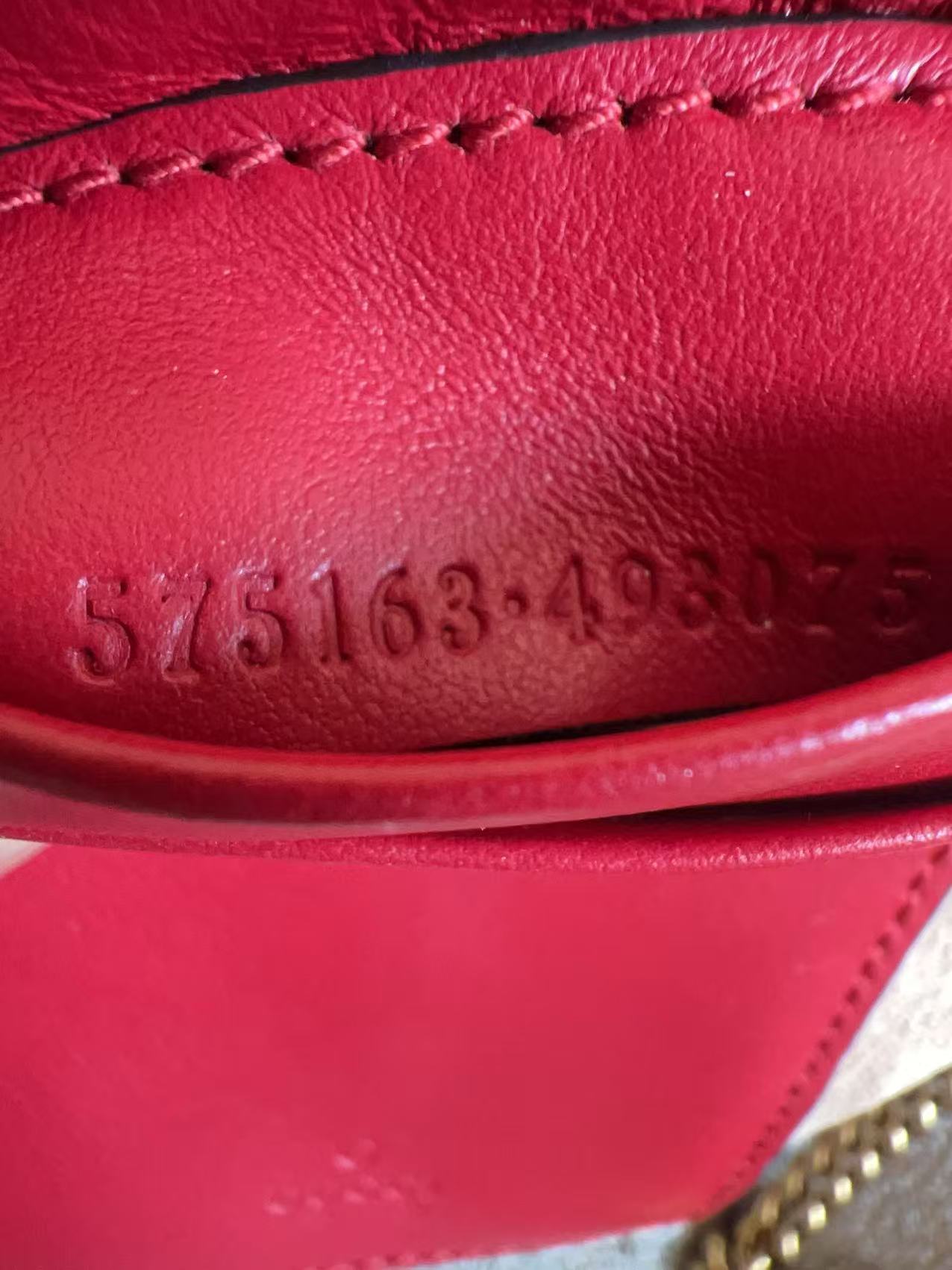 Gucci GG Marmont Mini Bucket Bag Red