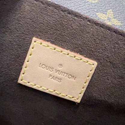 Louis Vuitton Monogram Pochette Métis