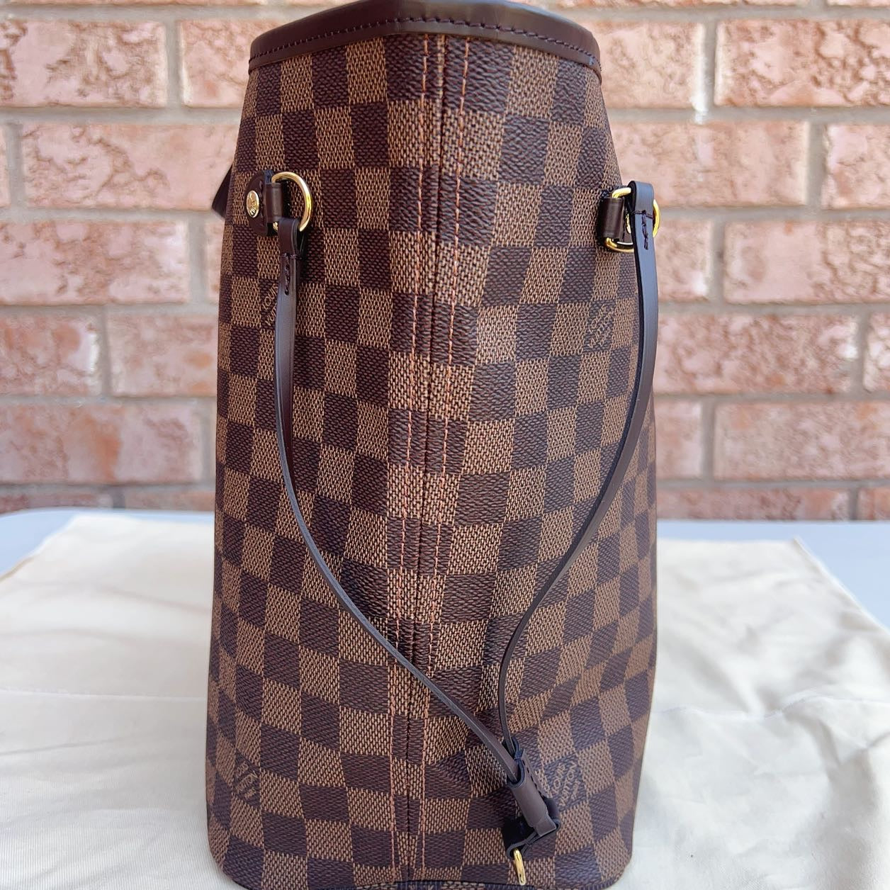 Louis Vuitton Damier Ebene Neverfull MM Tote with Pouch New