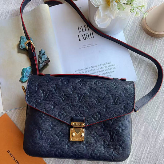Louis Vuitton Empreinte Pochette Metis Marine Rouge