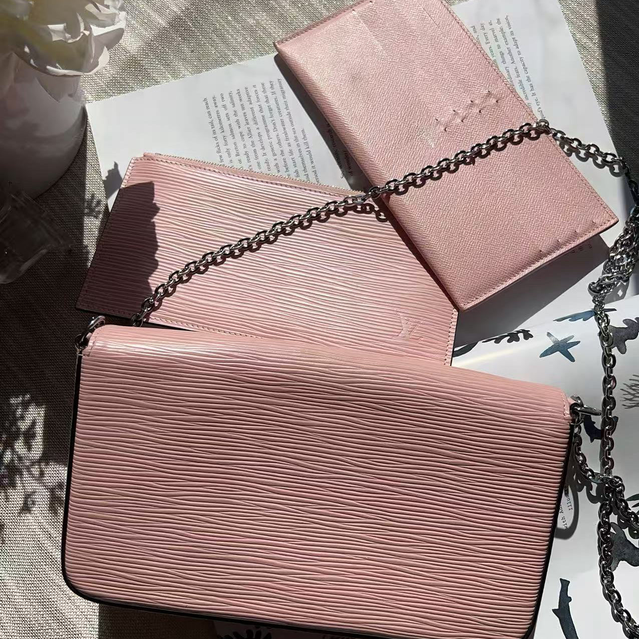 Louis Vuitton Epi Felicie Pochette Pink Leather Bag