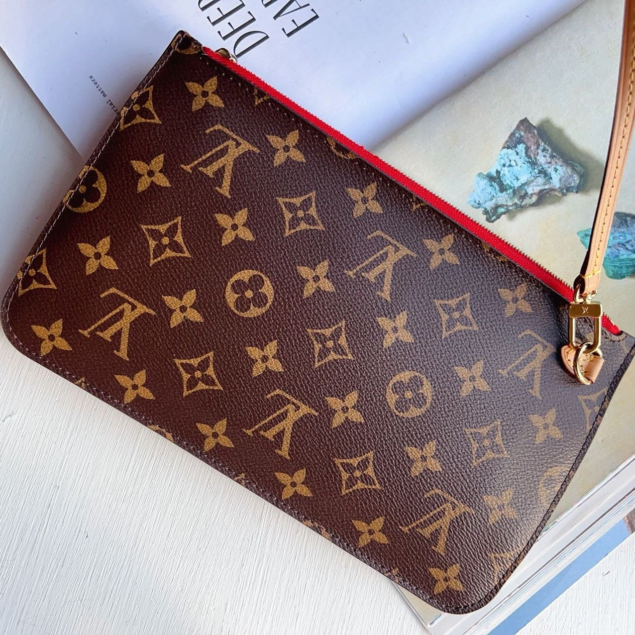 Louis vuitton neverfull clutch sale