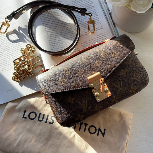 Louis Vuitton Monogram Pochette Métis East West