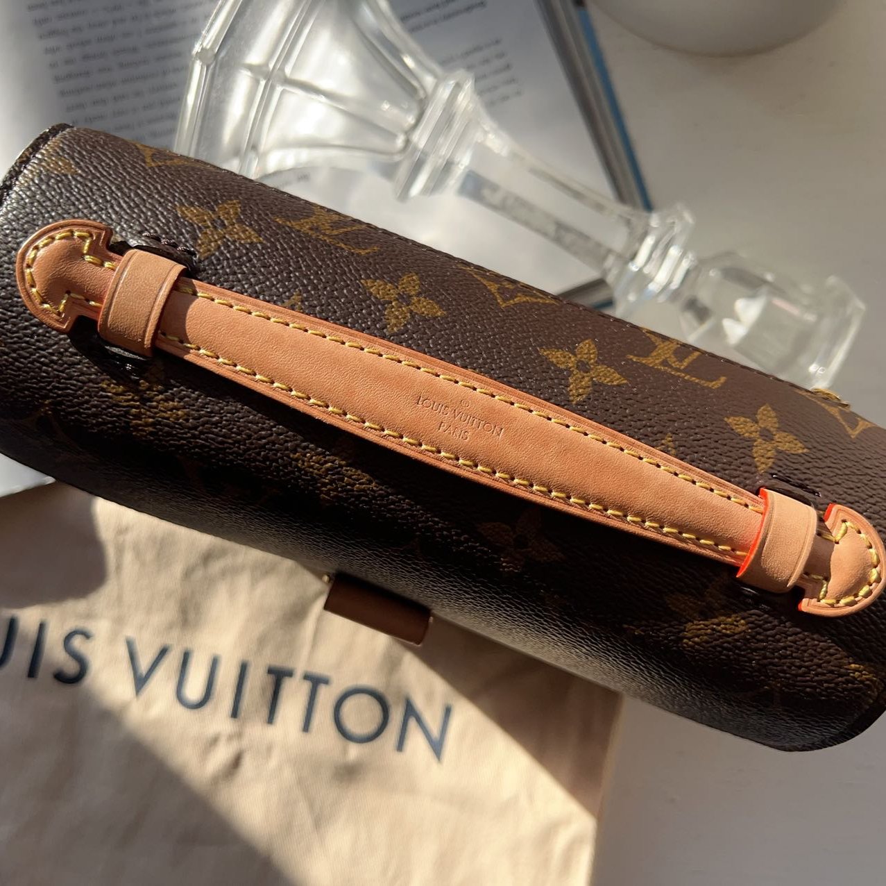 Louis Vuitton Monogram Pochette Métis East West