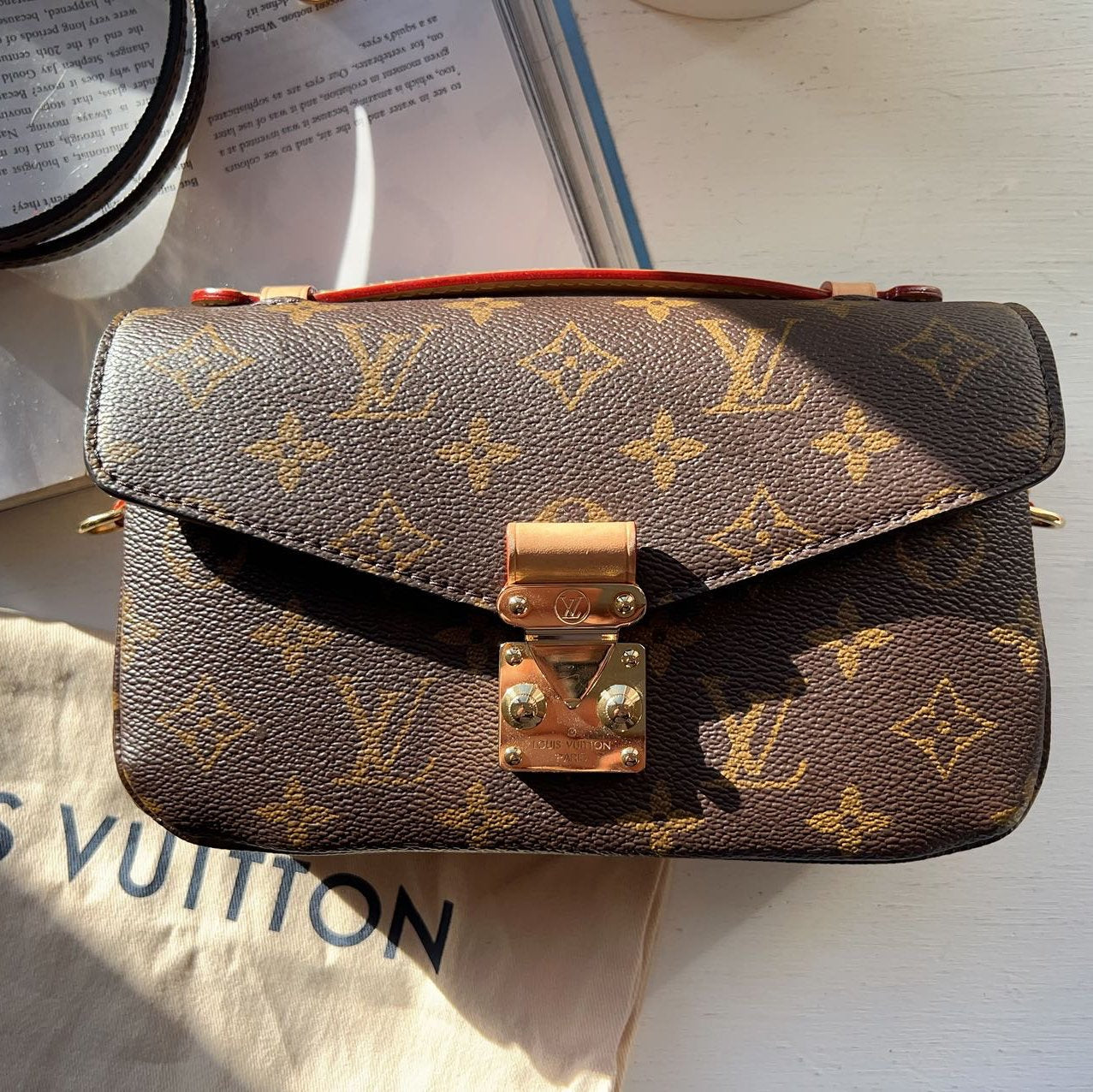 Louis Vuitton Monogram Pochette Métis East West