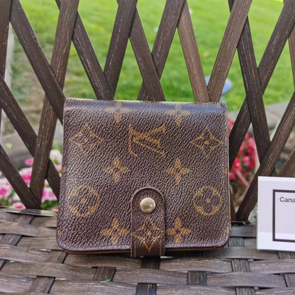 Louis Vuitton Monogram Vintage Wallet