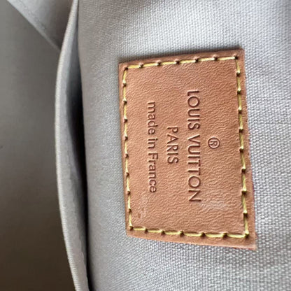 Louis Vuitton Vernis Alma PM Blanc Corail