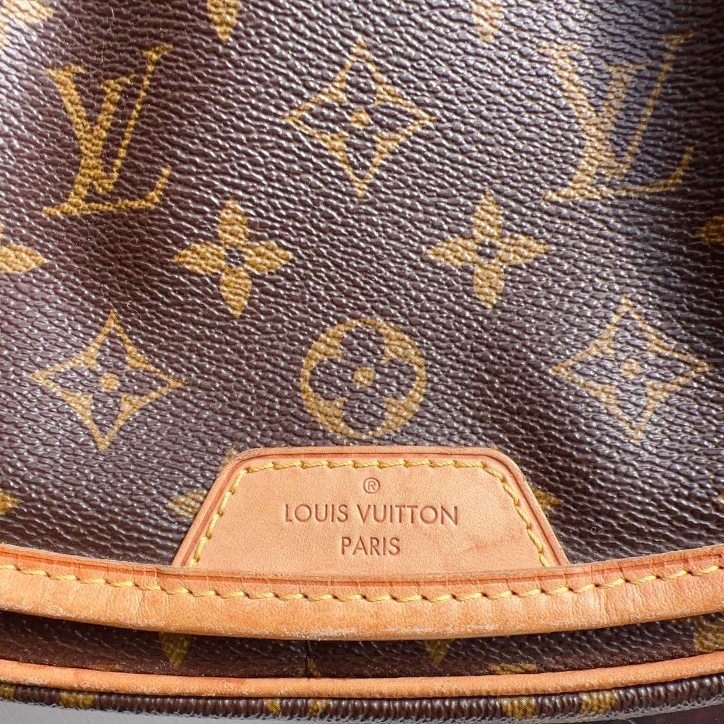 Louis Vuitton Monogram Menilmontant PM